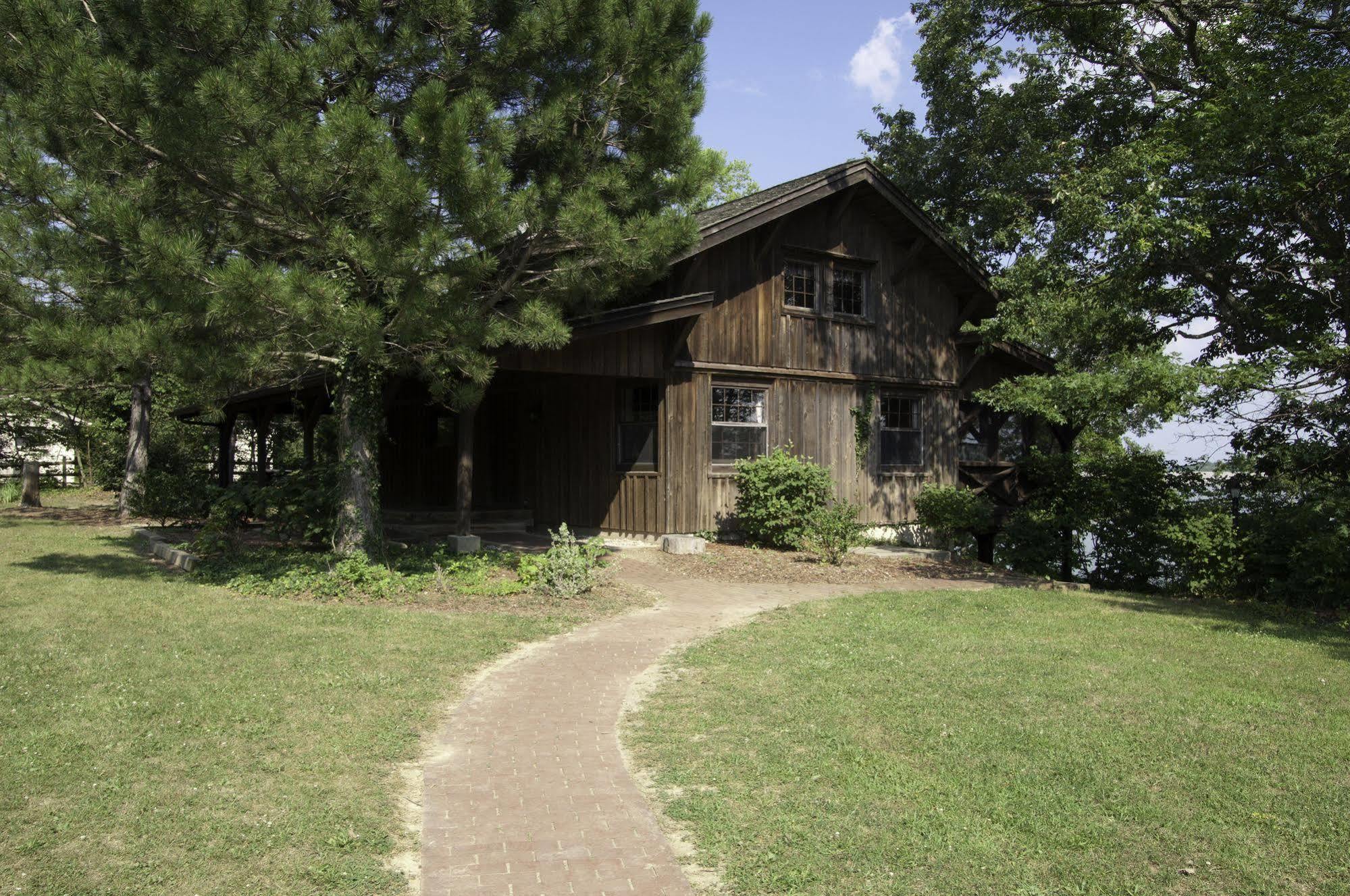 Deer Creek State Park Lodge And Conference Center Crownover Mill Bagian luar foto